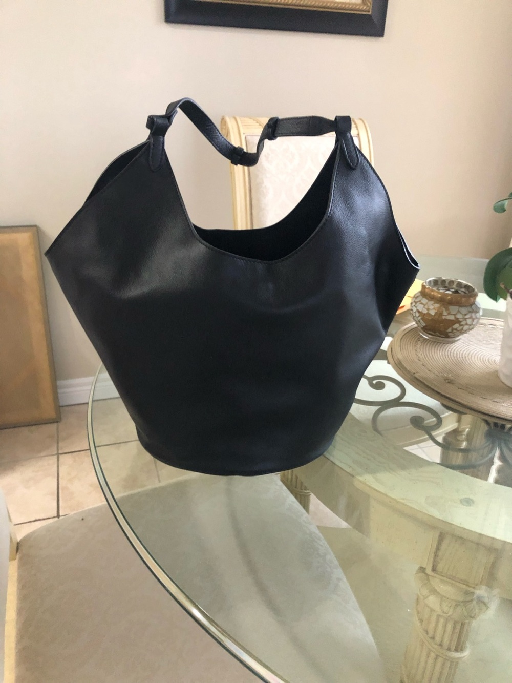 Classic Black Leather Tote Bag - Sleek Everyday Carry